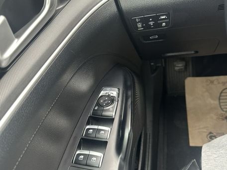 Kia K5, 2022 — photo 9