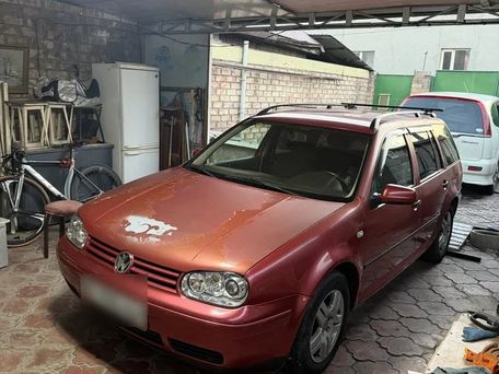 Volkswagen Golf, 2001 — photo 1