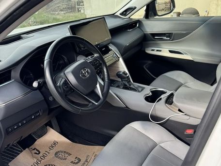 Toyota Venza, 2021 — photo 5