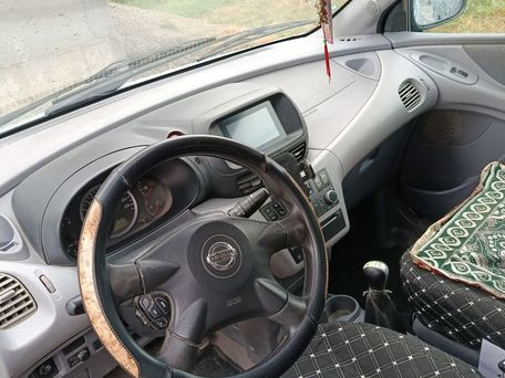 Nissan Almera Tino, 2026 — 照片 5