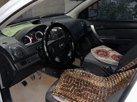 Chevrolet Aveo, 2009 — сүрөт 6