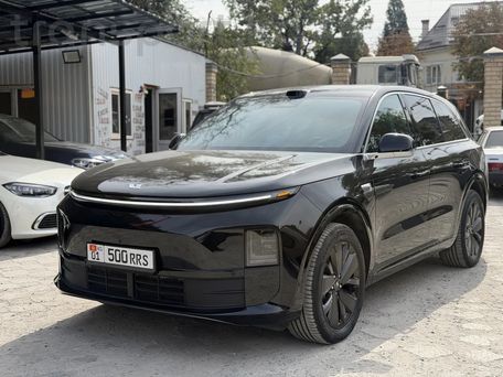 Li Auto (Lixiang) L6, 2026 — 照片 3