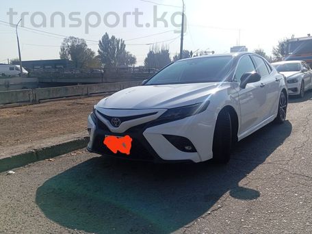 Toyota Camry, 2018 — photo 1