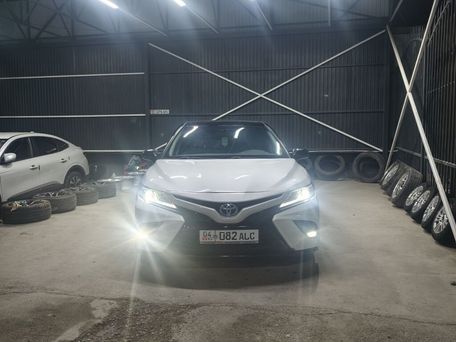 Toyota Camry, 2018 — 照片 10