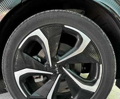 Kia EV6, 2023 — фото 4