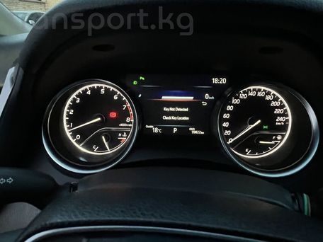 Toyota Camry, 2019 — 照片 9