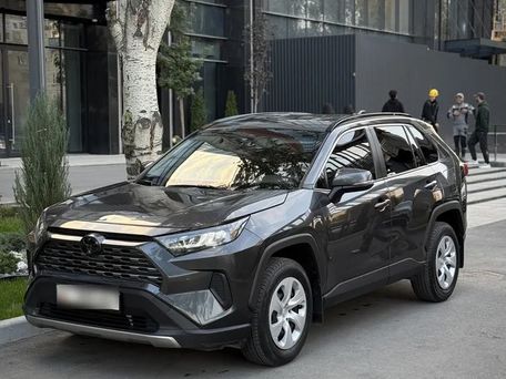 Toyota RAV4, 2019 — фото 2