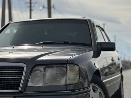 Mercedes-Benz W124, 1993 — фото 2