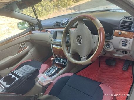 Toyota Brevis, 2003 — 照片 2