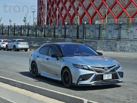 Toyota Camry, 2021 — 照片 5