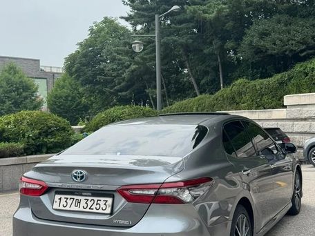 Toyota Camry, 2022 — сүрөт 3