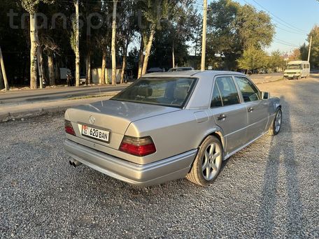 Mercedes-Benz E-Класс, 1993 — фото 5