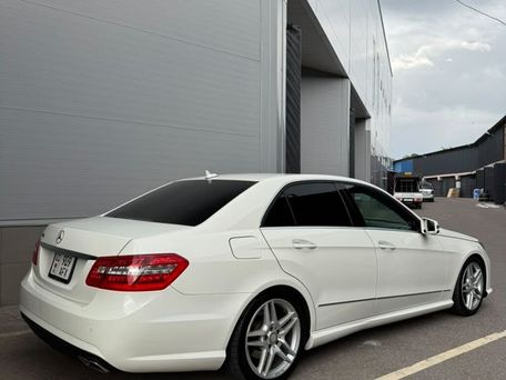 Mercedes-Benz E-Класс, 2009 — фото 3