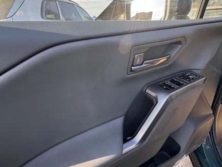 Toyota RAV4, 2026 — photo 8