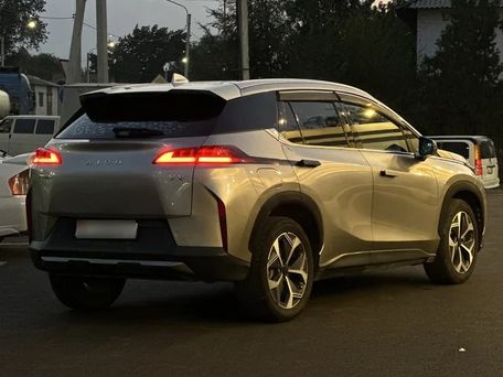Aion V, 2021 — photo 9