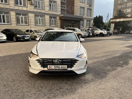 Hyundai Sonata, 2020 — фото 1