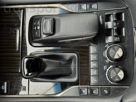 Lexus LX, 2021 — фото 12