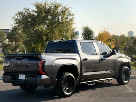 Toyota Tundra, 2024 — photo 5