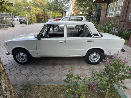 Lada (ВАЗ) 2101, 1981 — photo 4