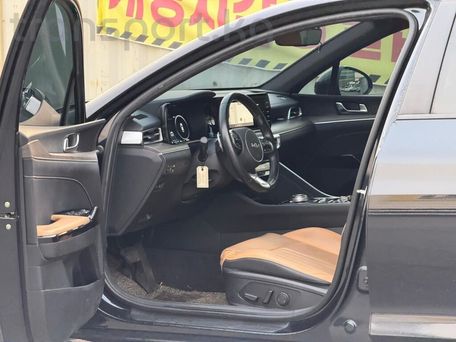 Kia K5, 2022 — photo 10