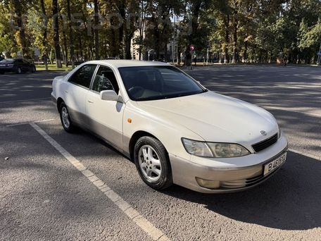 Toyota Windom, 1998