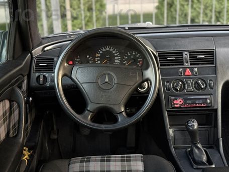 Mercedes-Benz C-Класс, 1995 — фото 5