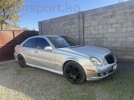 Mercedes-Benz E-Класс, 2002 — 照片 1