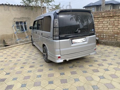 Honda Stepwgn, 2005 — 照片 3