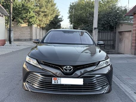 Toyota Camry, 2018 — фото 2