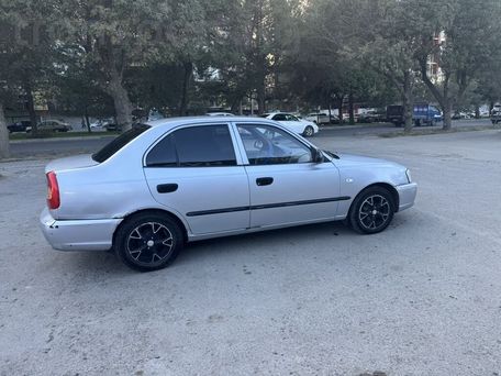 Hyundai Accent, 2006 — 照片 5