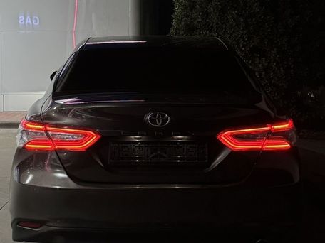Toyota Camry, 2018 — photo 7