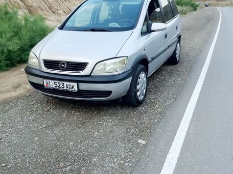 Opel Zafira, 2002 — photo 1