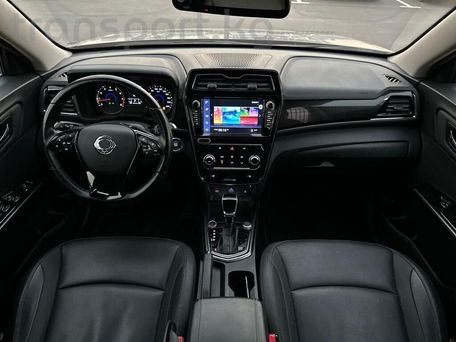 SsangYong Tivoli, 2019 — photo 5