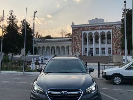 Subaru Outback, 2019 — photo 1