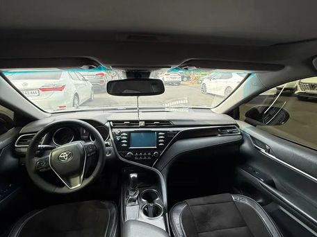 Toyota Camry, 2017 — фото 7