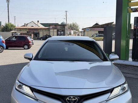 Toyota Camry, 2018 — фото 1
