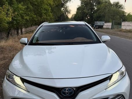 Toyota Camry, 2019 — сүрөт 1