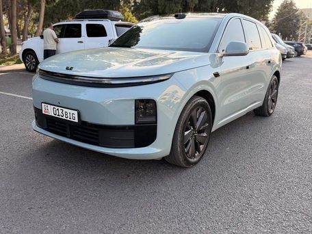 Li Auto (Lixiang) L6, 2025