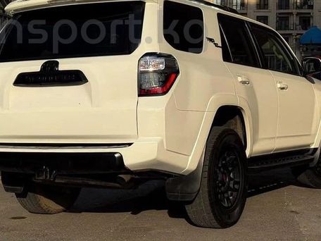 Toyota 4Runner, 2024 — фото 4