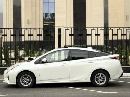 Toyota Prius, 2011 — фото 2