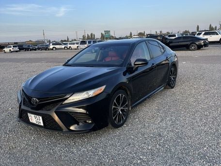 Toyota Camry, 2017 — сүрөт 1