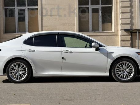 Toyota Camry, 2020 — photo 6
