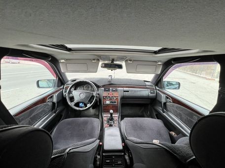 Mercedes-Benz E-Класс, 1996 — photo 1