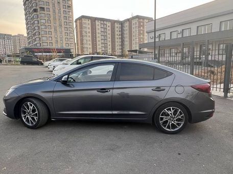 Hyundai Avante, 2019 — photo 4