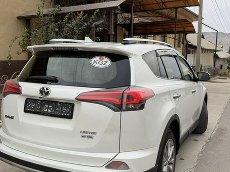 Toyota RAV4, 2015 — сүрөт 4