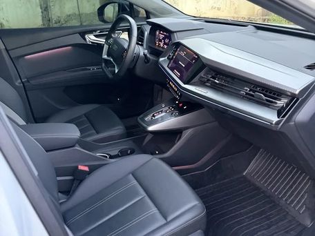 Audi Q4 e-tron, 2023 — фото 10