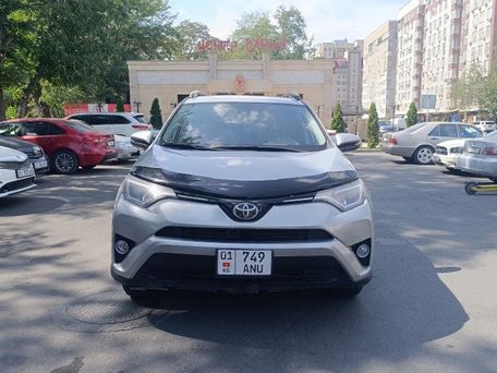 Toyota RAV4, 2018 — фото 1