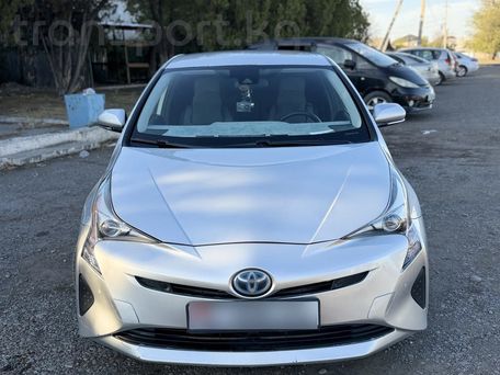 Toyota Prius, 2018 — фото 2
