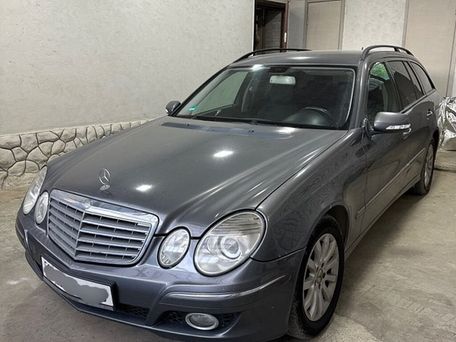 Mercedes-Benz E-Класс, 2008 — фото 1