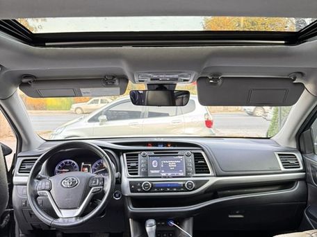 Toyota Highlander, 2019 — photo 9